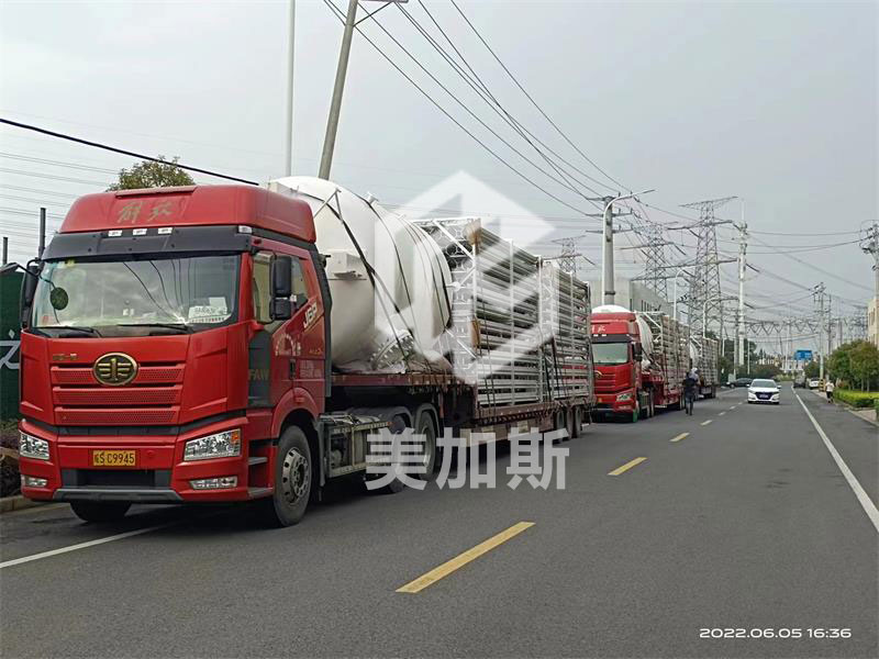 1655688443.jpg 氣化器-芯片制造行業(yè)液氮?dú)饣到y(tǒng)-2000方14臺(tái).jpg